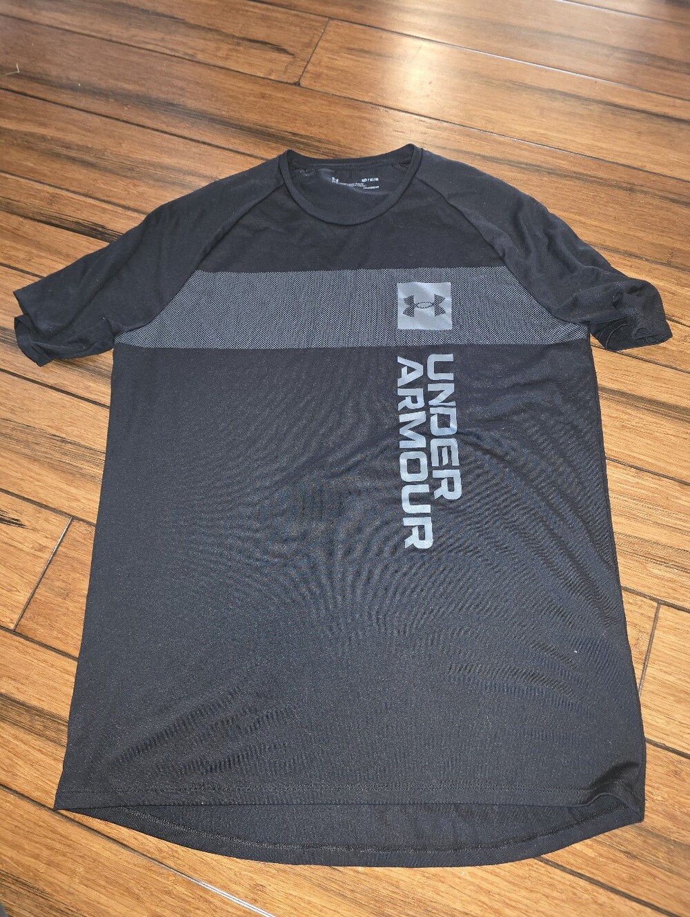 Men's Black Dri-Fit Under Armor Shirt Size Medium